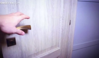 Лида, белорусская актриса порно, предпочитает заниматься анальным сексом, при условии использования презерватива.